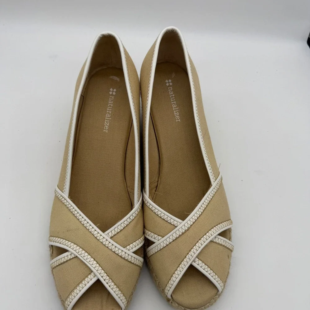 Naturalizer Sanibel-1 Tan Canvas Espadrille Wedge Heels Neutral 8M